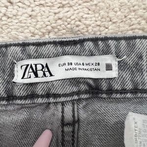 Zara Straight High Rise Jeans